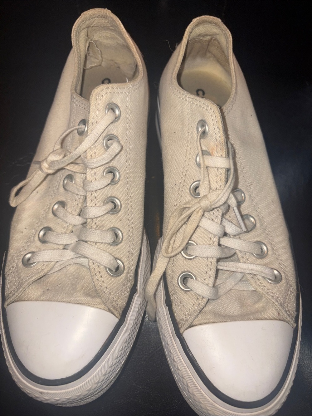 Converse Low-Top Platform Canvas Sneakers in Cream size 7